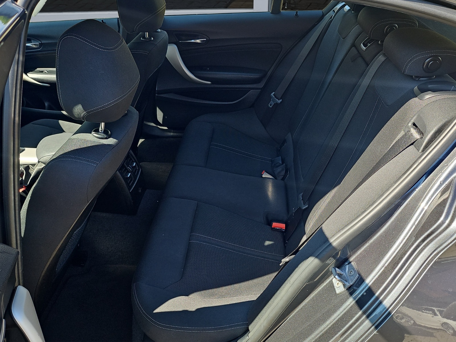 BMW 120d xDrive Steptronic-image-15