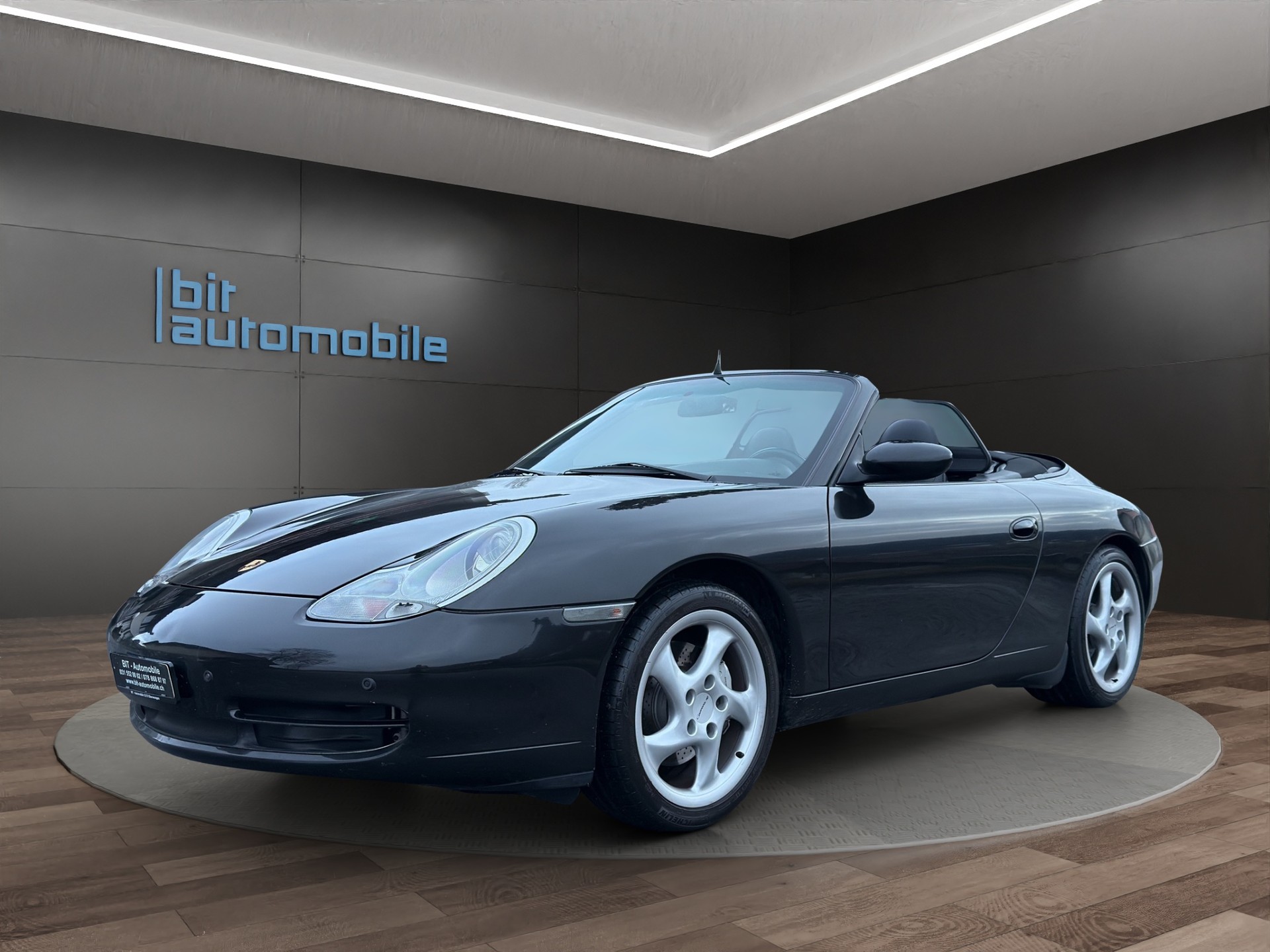 PORSCHE 911 Carrera 4 Cabrio-image-0