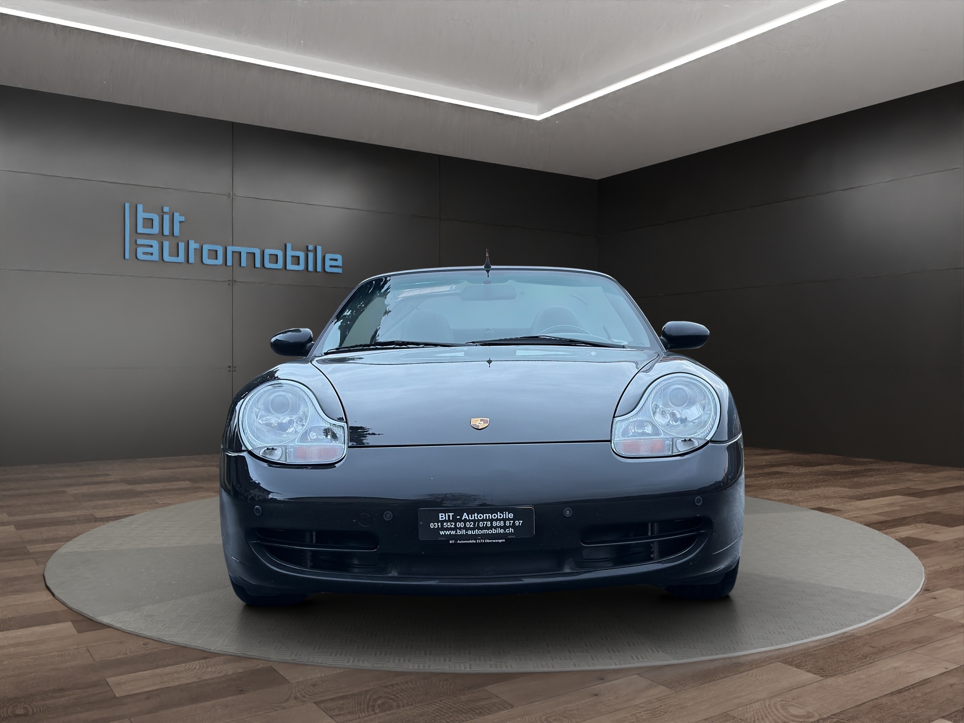 PORSCHE 911 Carrera 4 Cabrio-image-1
