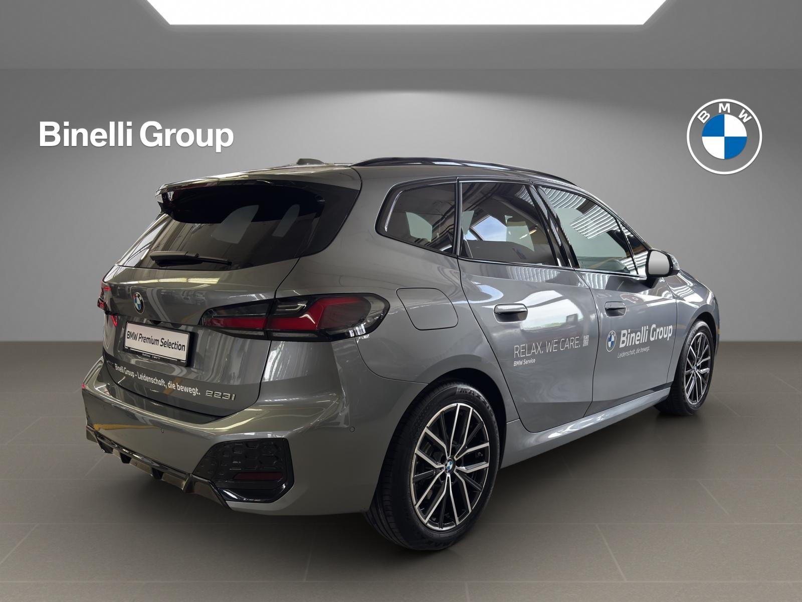BMW 223i xDrive SDKG Active Tourer-image-16