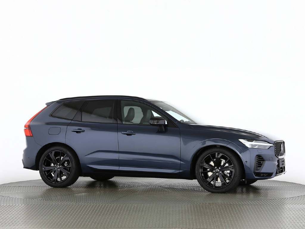VOLVO XC60 2.0 T8 TE Black Edition eAWD-image-17