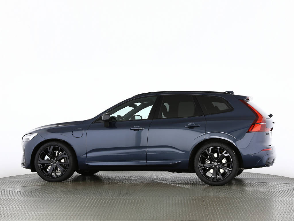 VOLVO XC60 2.0 T8 TE Black Edition eAWD-image-31