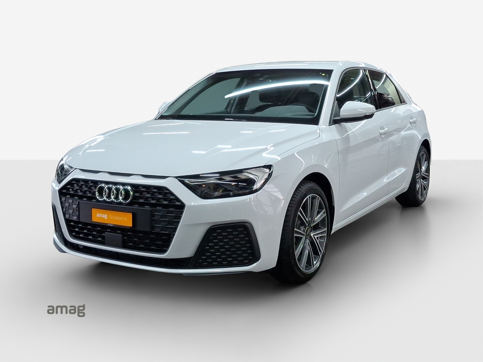 AUDI A1 Sportback 30 TFSI Attraction S-tronic-image-0
