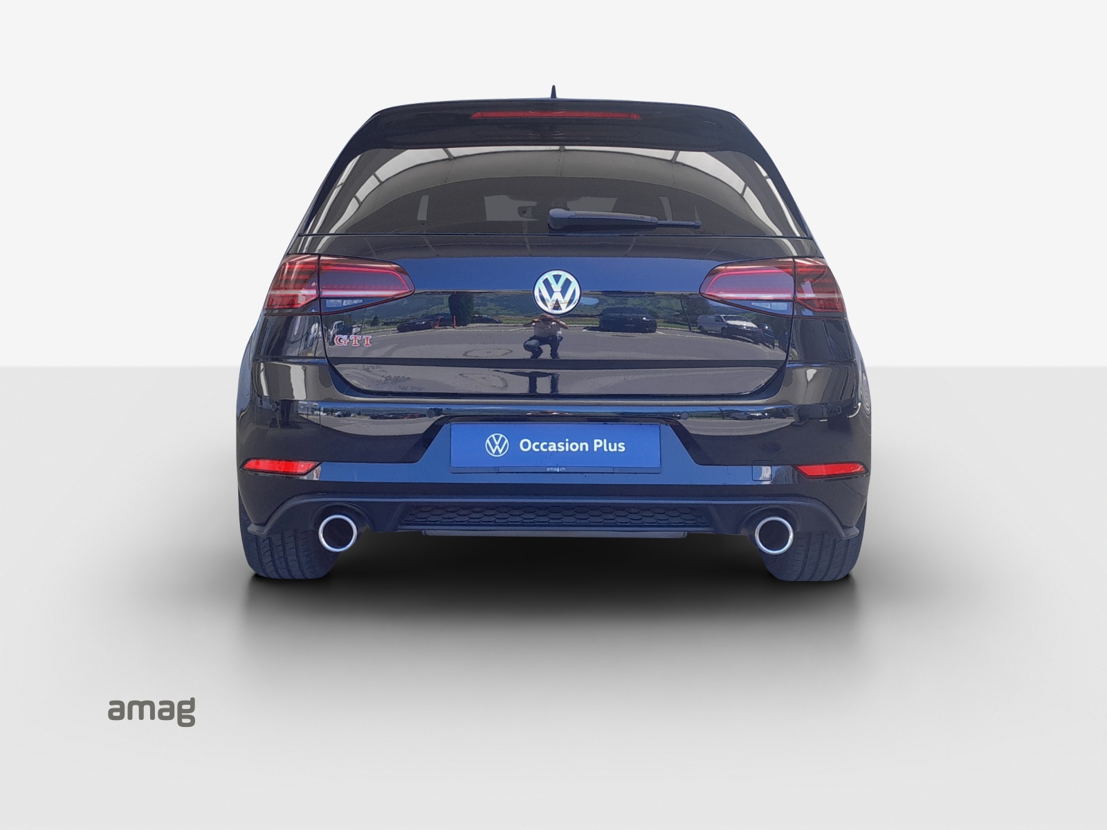 VW Golf 2.0 TSI GTI Performance-image-3