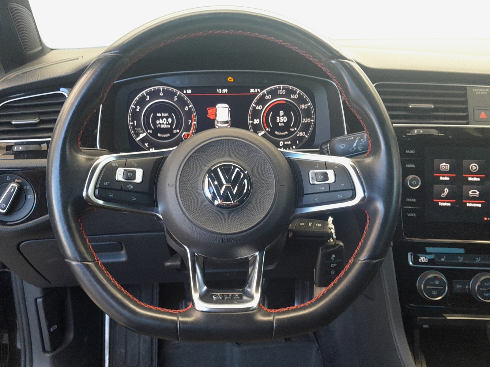 VW Golf 2.0 TSI GTI Performance-image-9