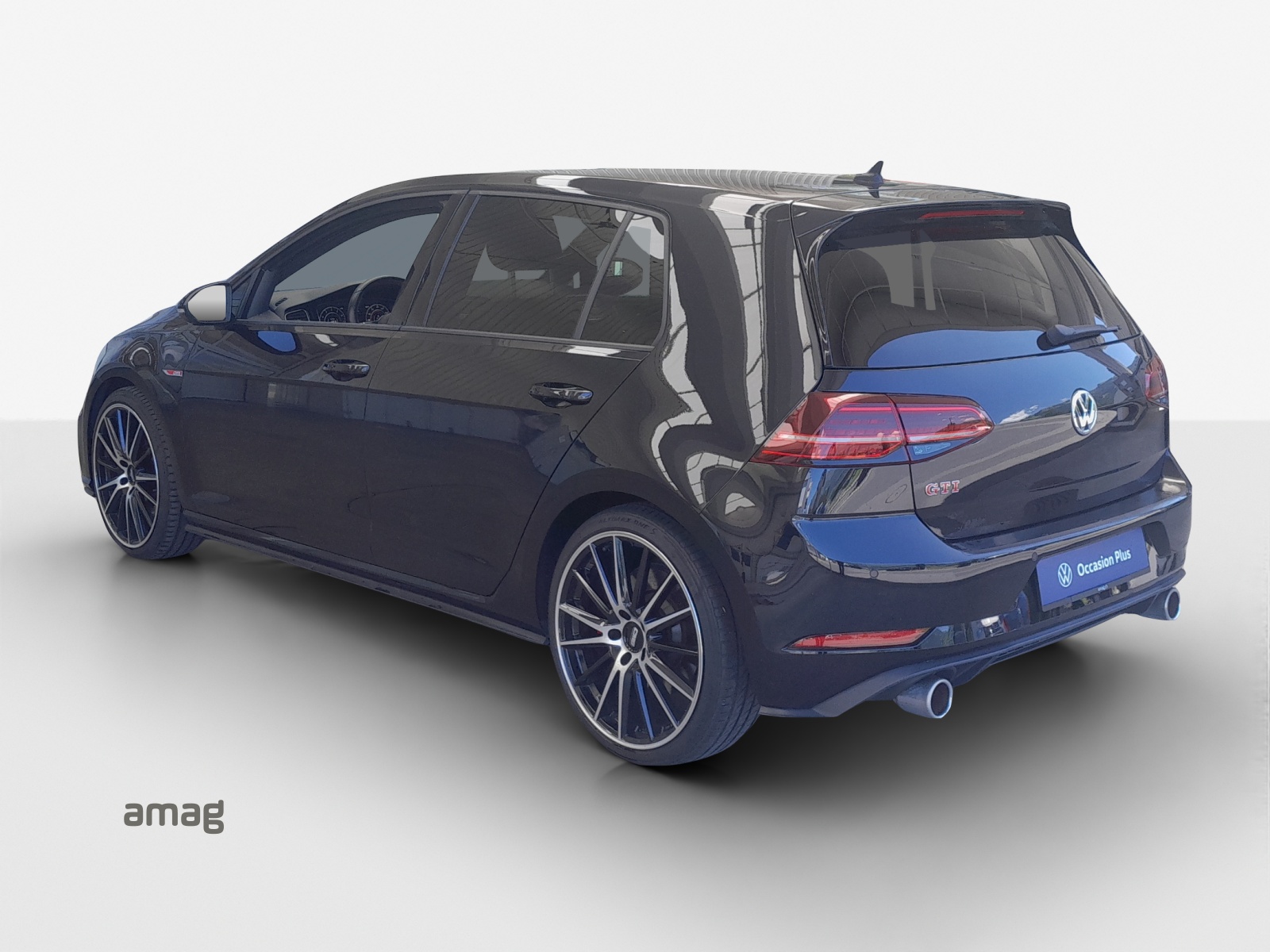 VW Golf 2.0 TSI GTI Performance-image-2