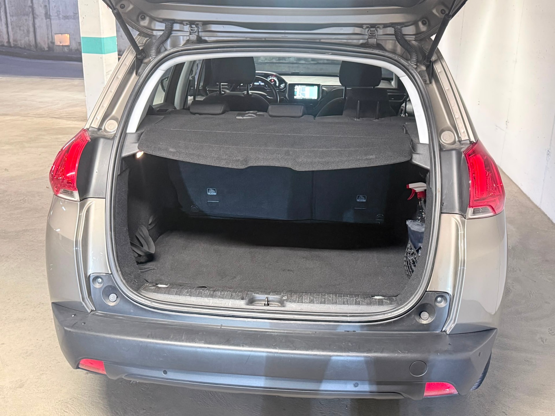 PEUGEOT 2008 1.2 PureTech Allure EAT6 // MFK NEU-image-6