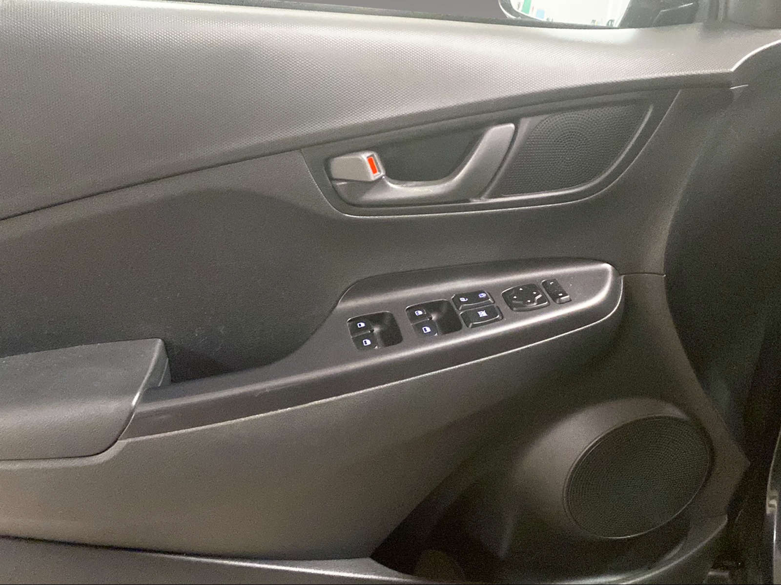 HYUNDAI Kona 1.0 T-GDi Amplia-image-9
