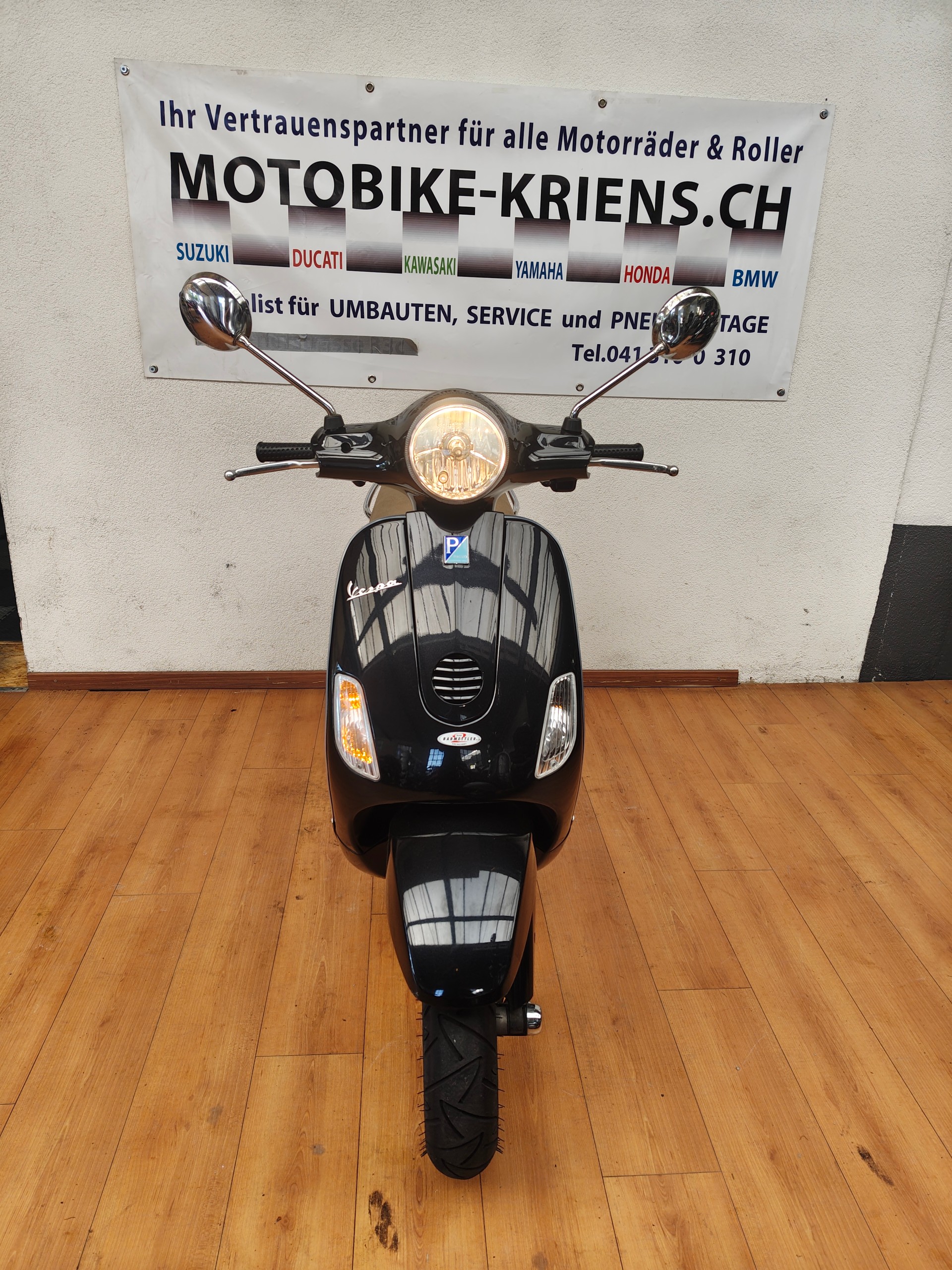 PIAGGIO Vespa 125 LX4-image-2