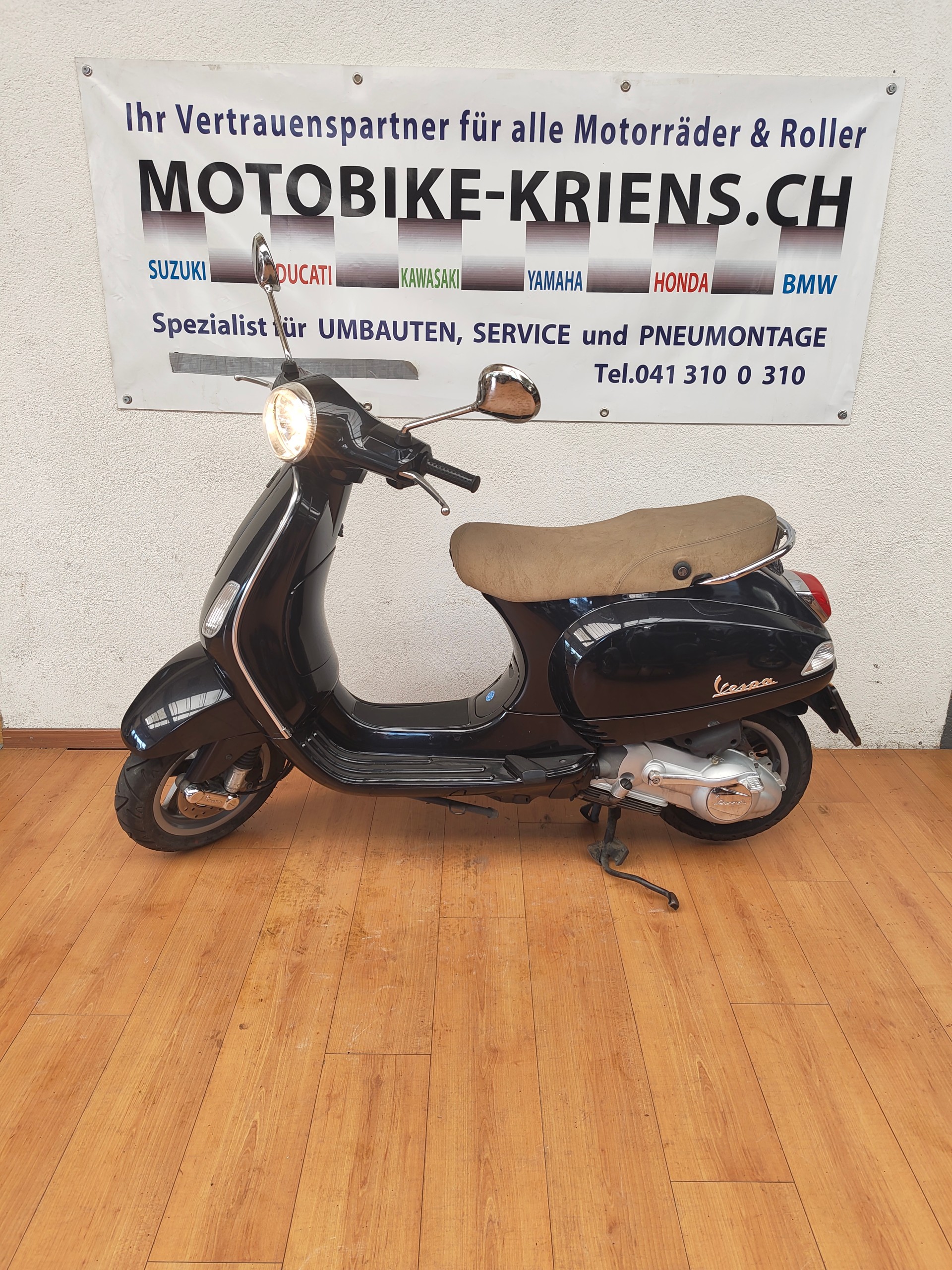PIAGGIO Vespa 125 LX4-image-3