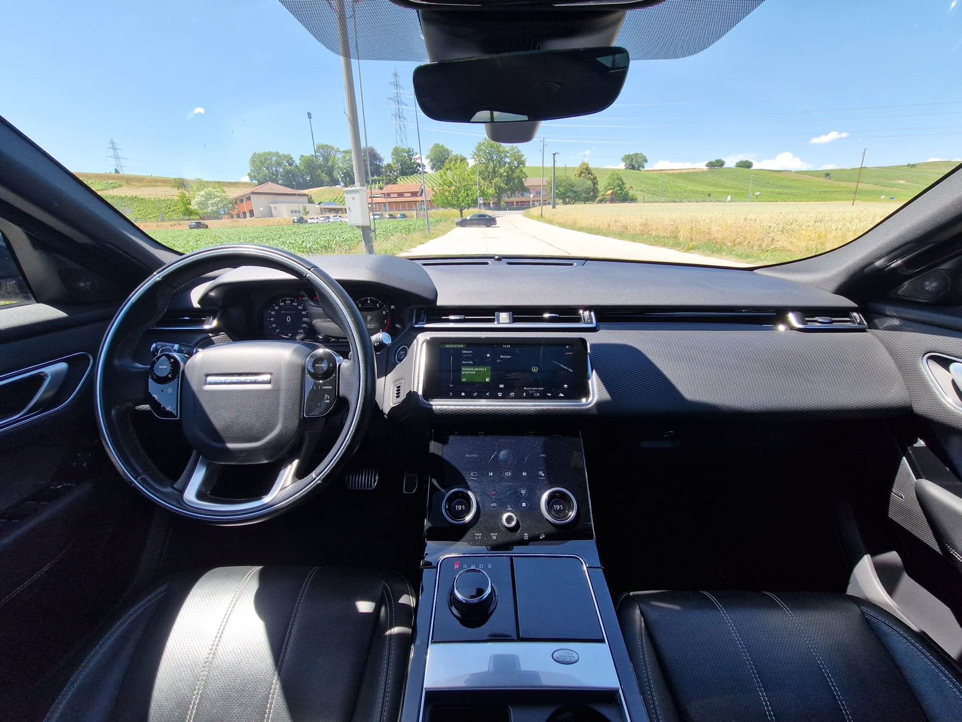 LAND ROVER Range Rover Velar R-Dynamic P 300 Automatic-image-7