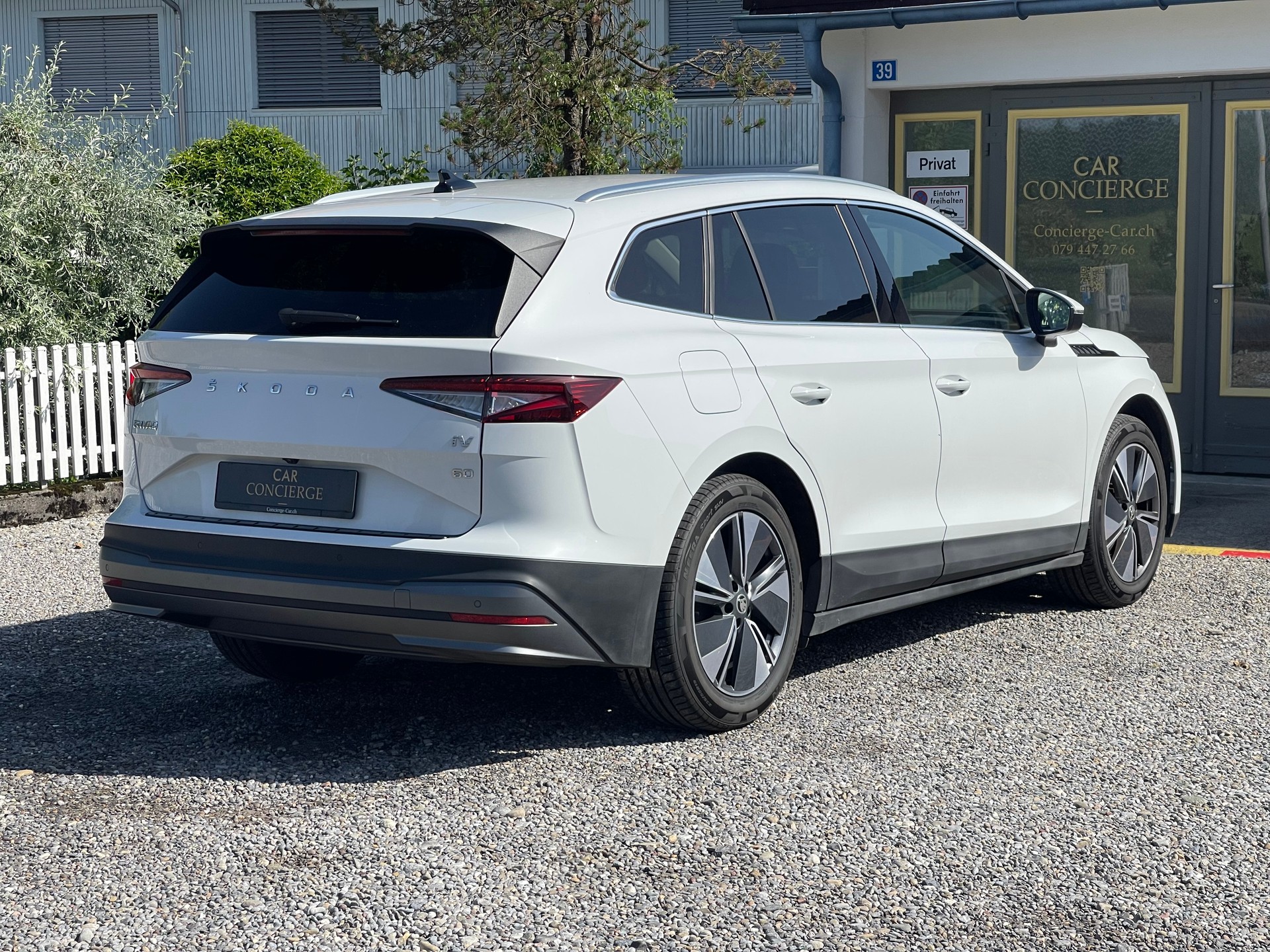 SKODA Enyaq iV 60-image-5