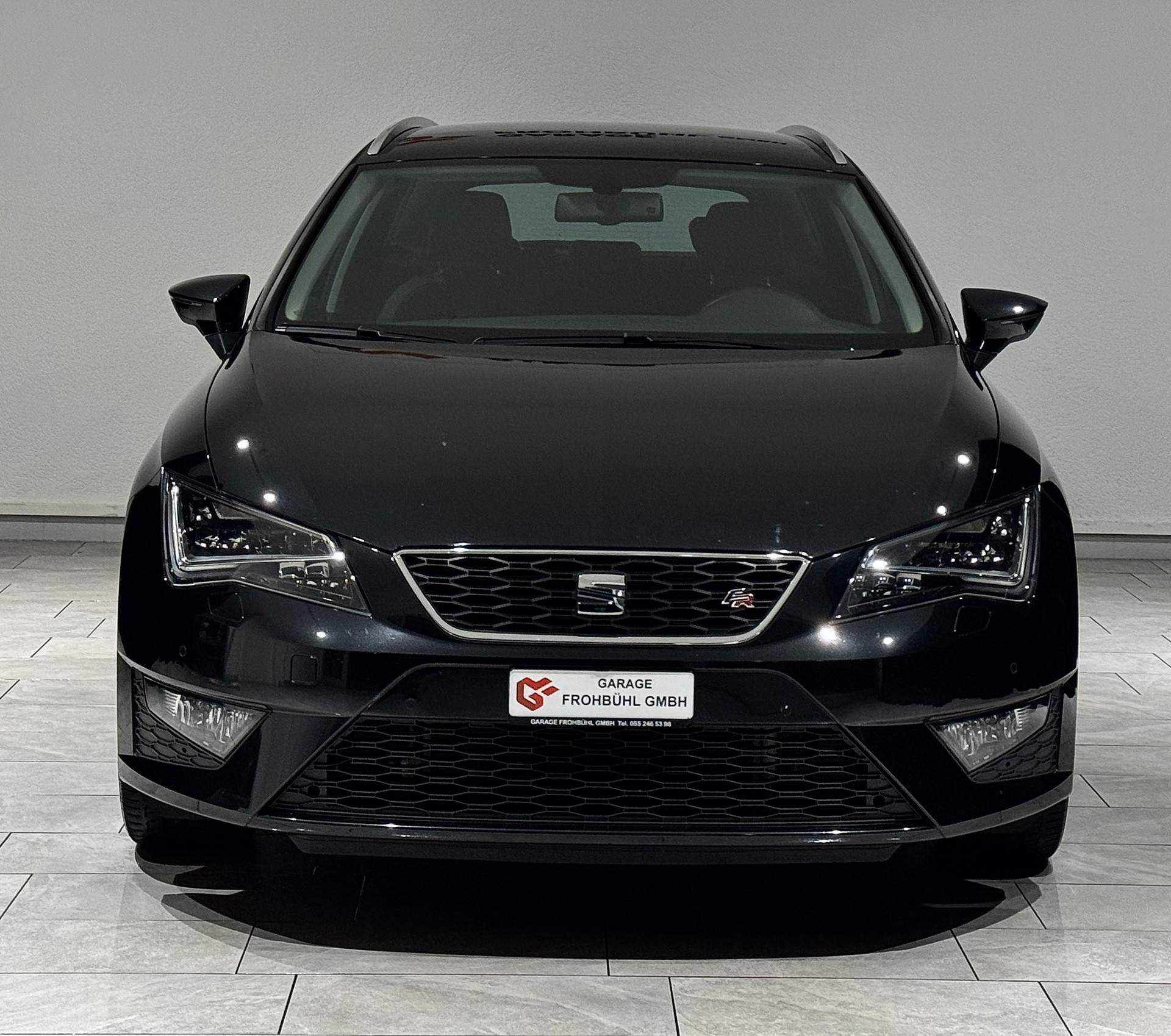 SEAT Leon ST 2.0 TDI FR-image-1