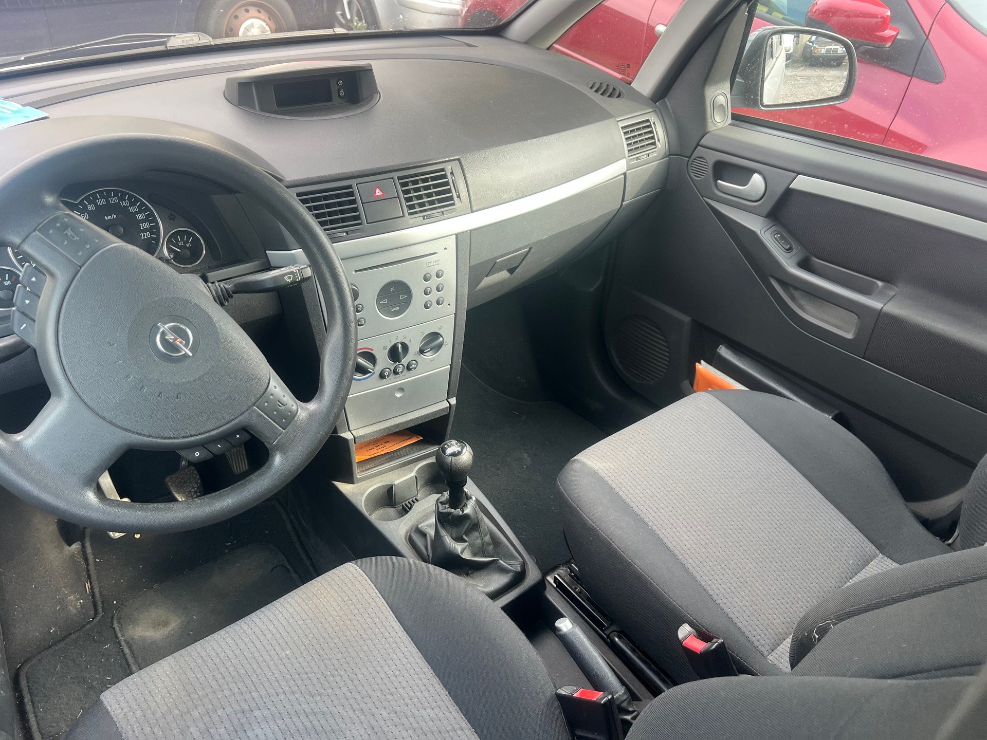 OPEL Meriva 1.8i 16V Cosmo-image-3