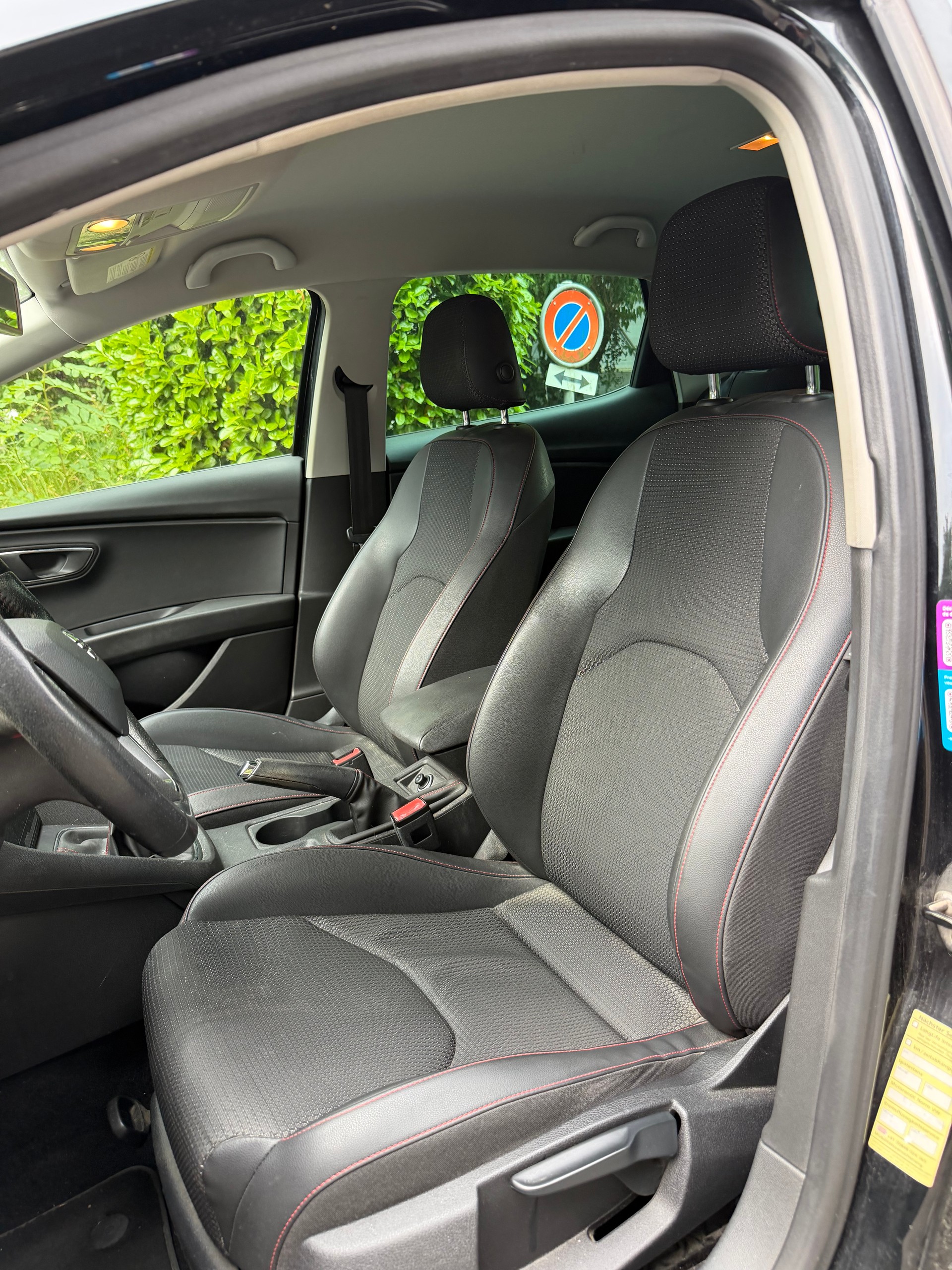 SEAT Leon 1.4 TSI FR-image-8