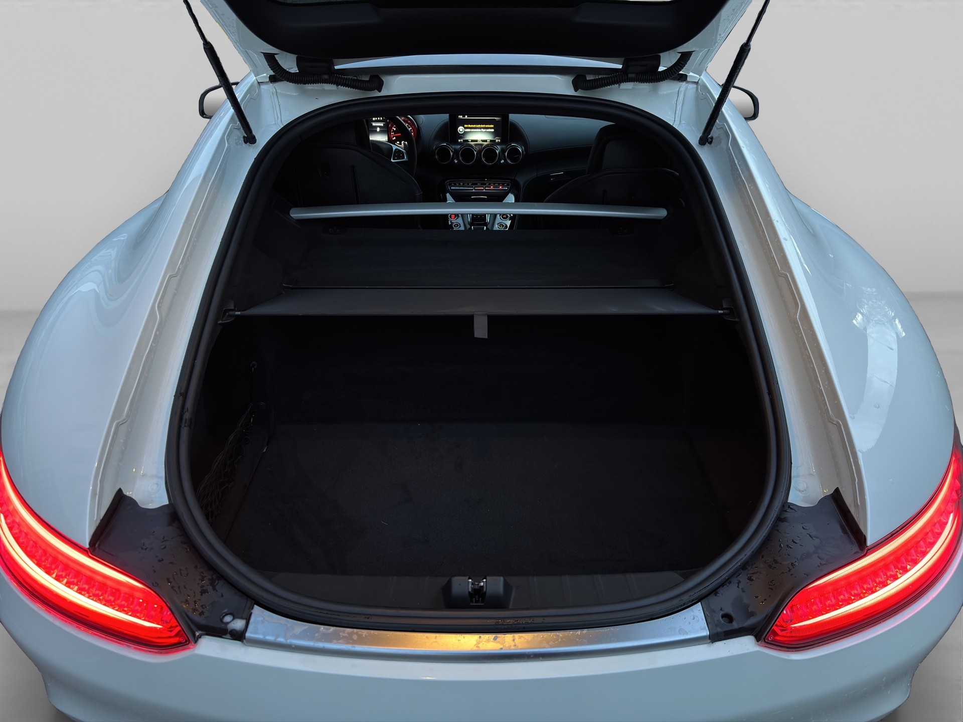 MERCEDES-BENZ AMG GT S Speedshift DCT-image-14