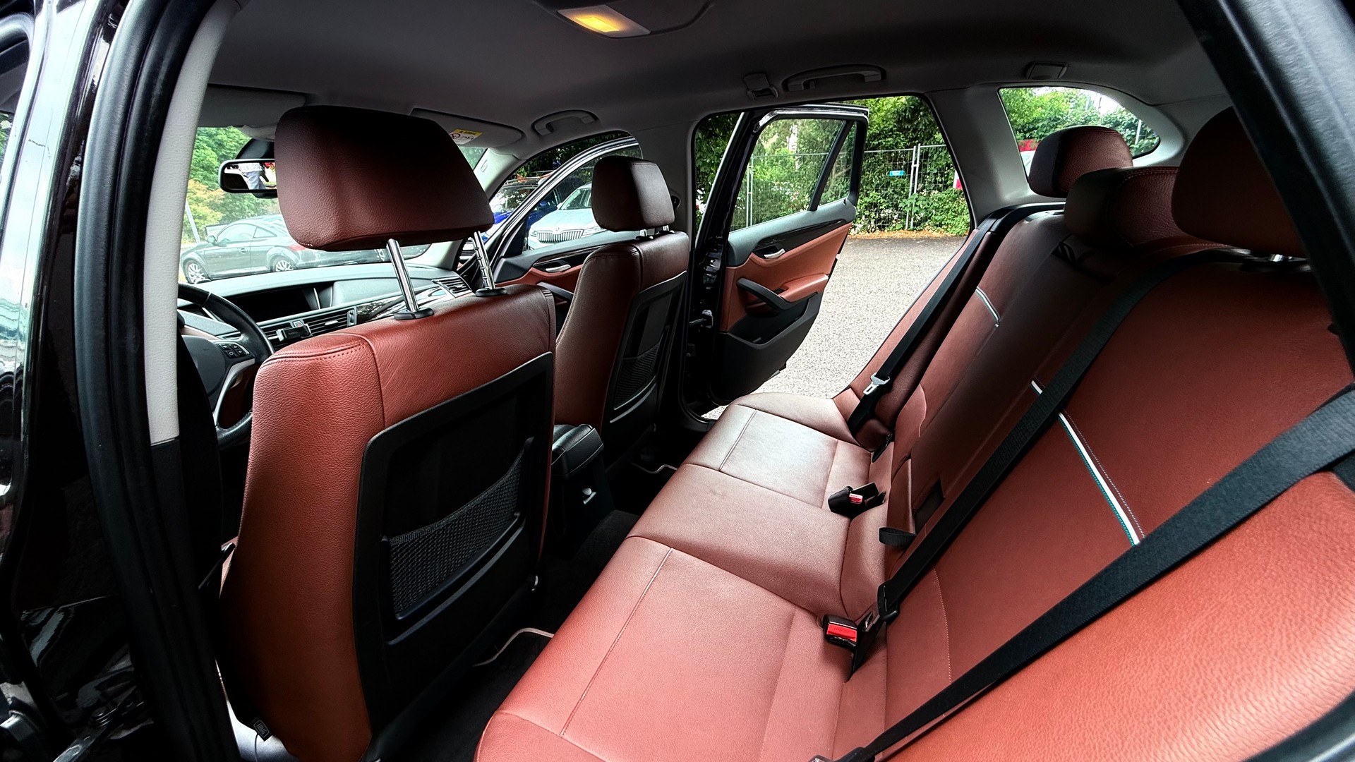 BMW X1 xDrive 25d Steptronic-image-8