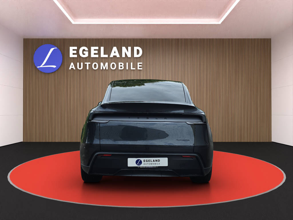TESLA Model Y Long Range Premium AWD-image-5