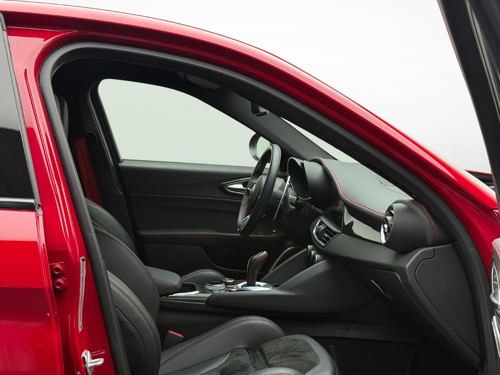 ALFA ROMEO Giulia 2.9 V6 Biturbo Quadrifoglio-image-9