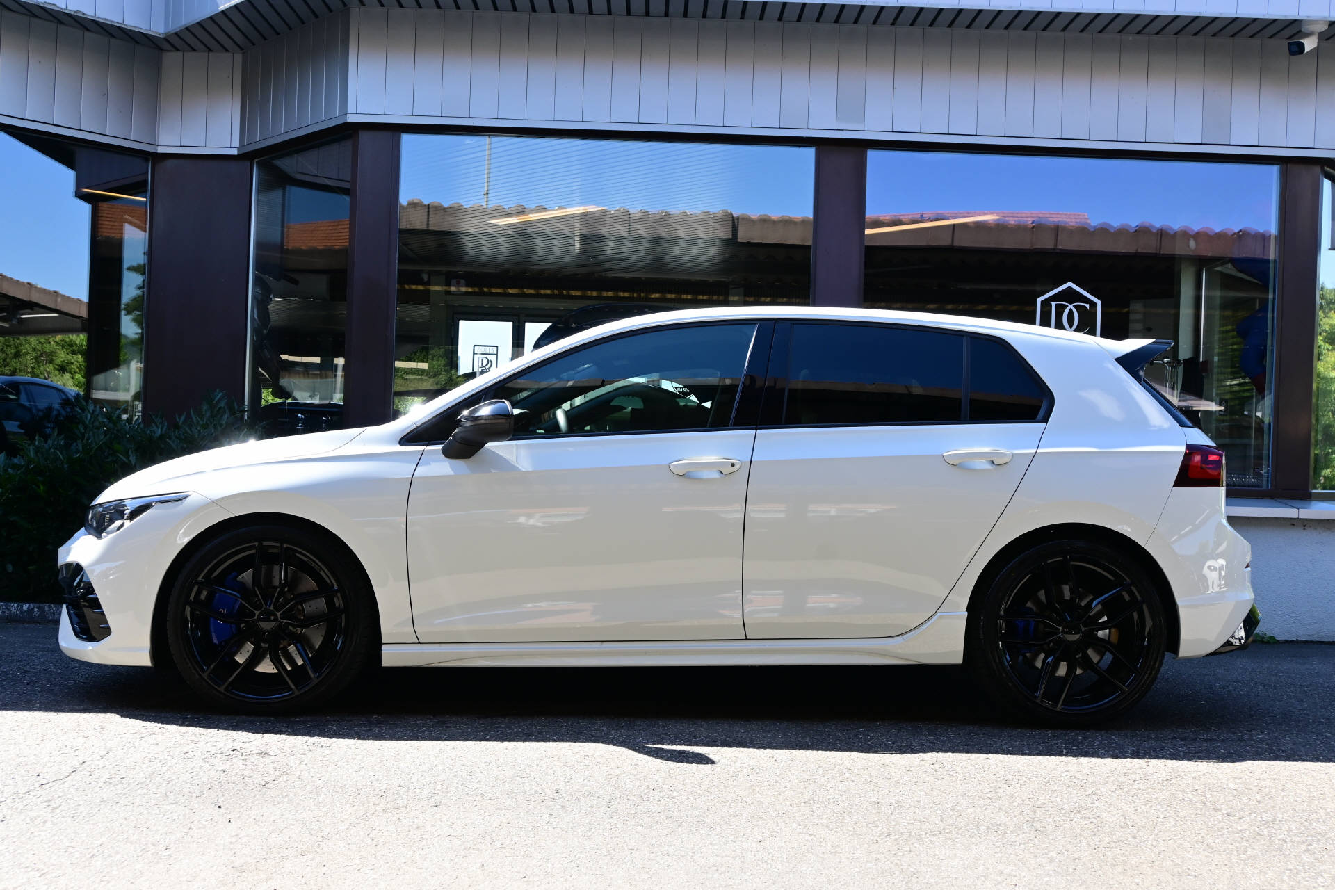 VW Golf VIII 2.0 TSI R DSG 4motion **Titanabgasanlage Akrapovic** Performance**-image-4
