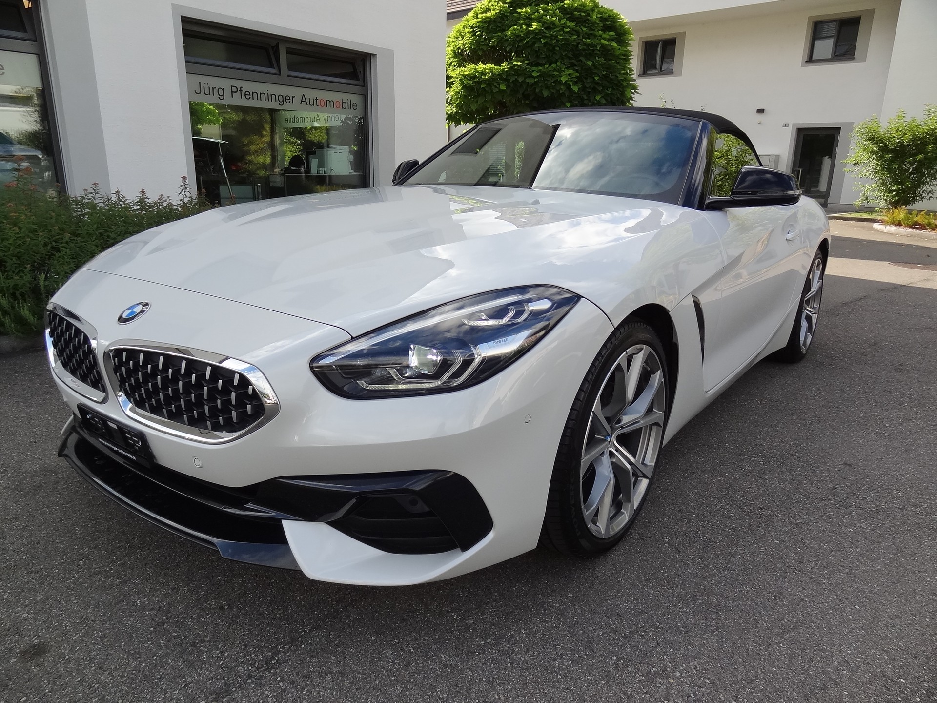 BMW Z4 sDrive 20i Sport Line Steptronic-image-4