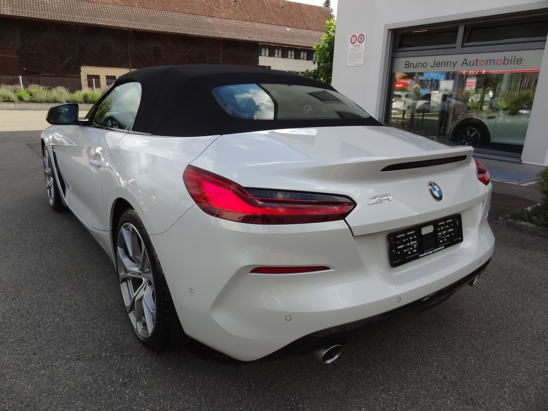 BMW Z4 sDrive 20i Sport Line Steptronic-image-6