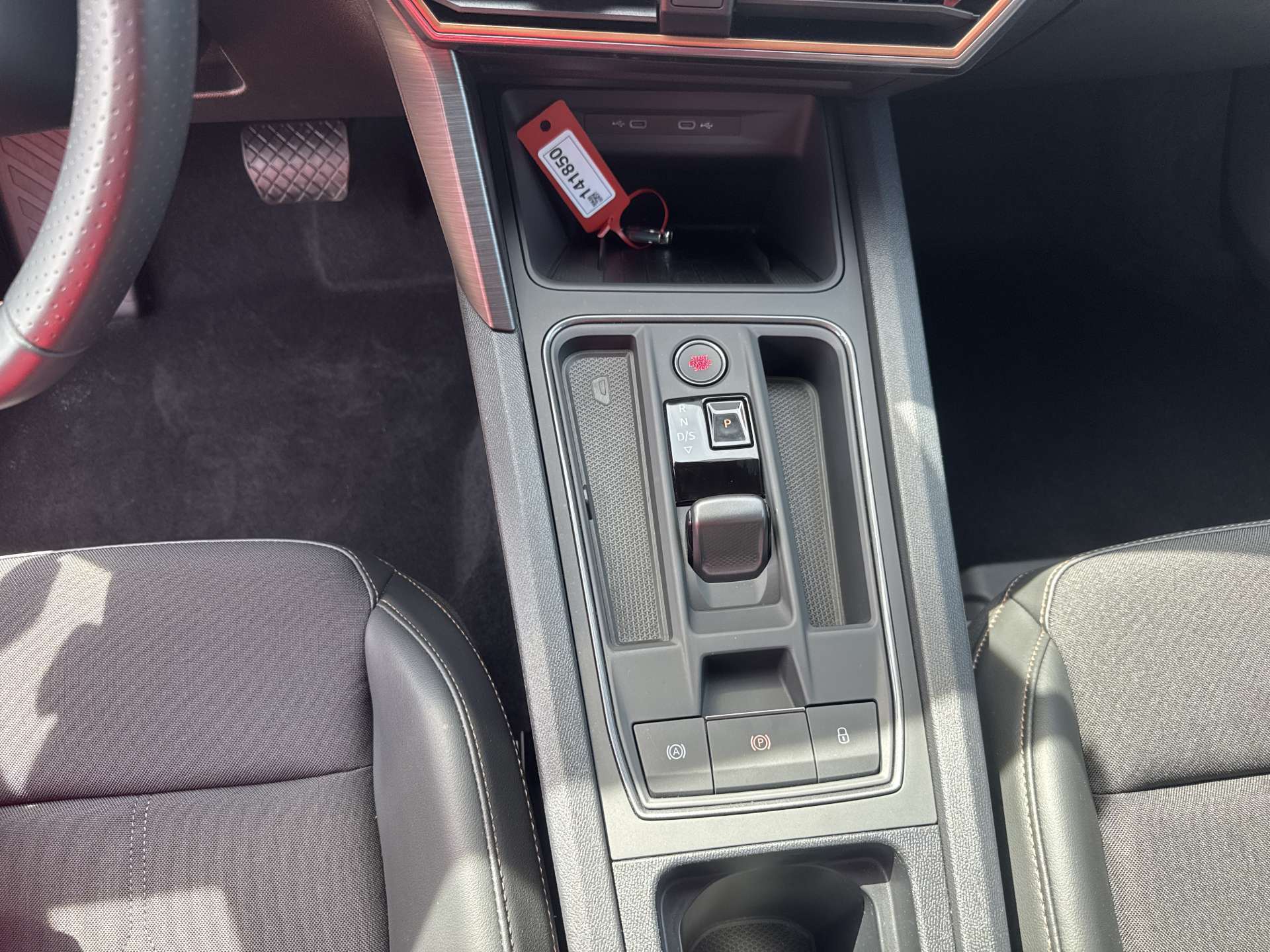 CUPRA LEON ST 1.5 TSi DSG-Automat-image-11