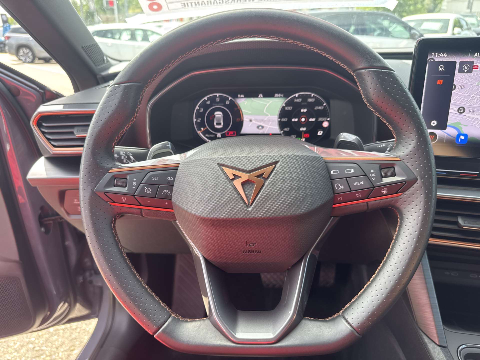 CUPRA LEON ST 1.5 TSi DSG-Automat-image-15