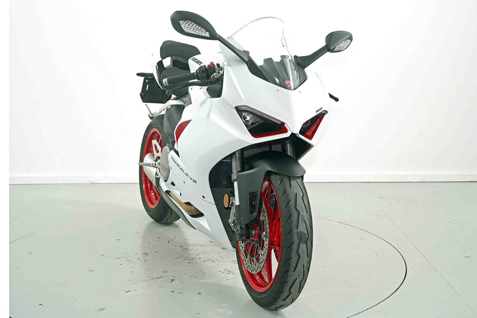 DUCATI Panigale 955 V2 ABS-showroom-element-1