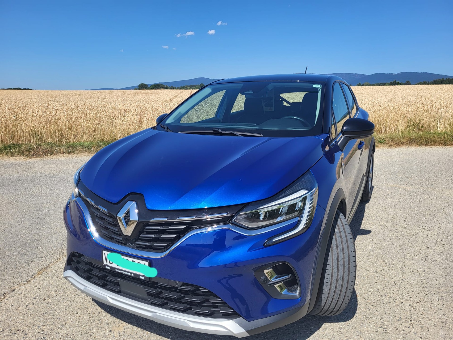 RENAULT Captur 1.3 TCe 140 Intens EDC-image-0