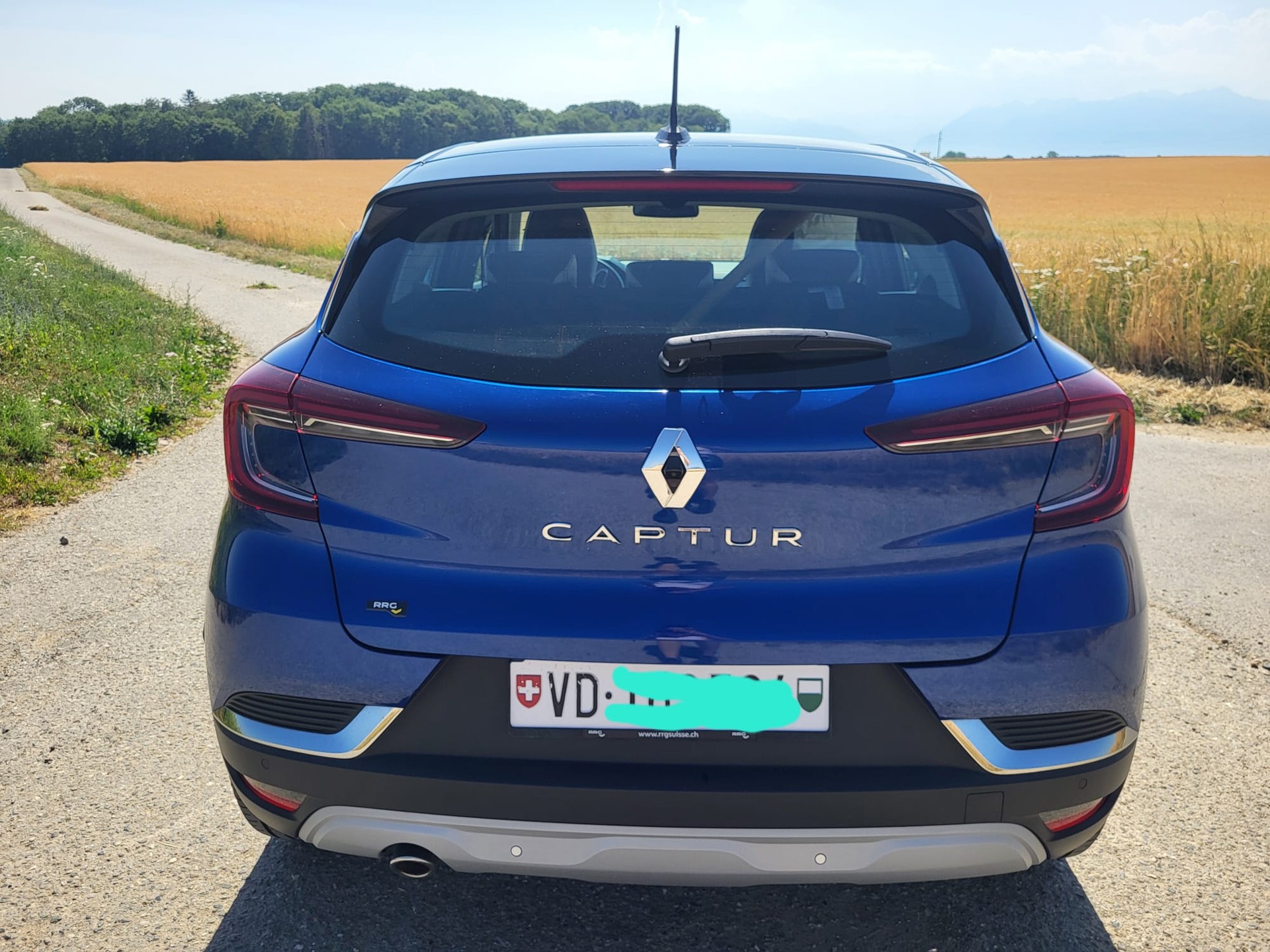 RENAULT Captur 1.3 TCe 140 Intens EDC-image-2
