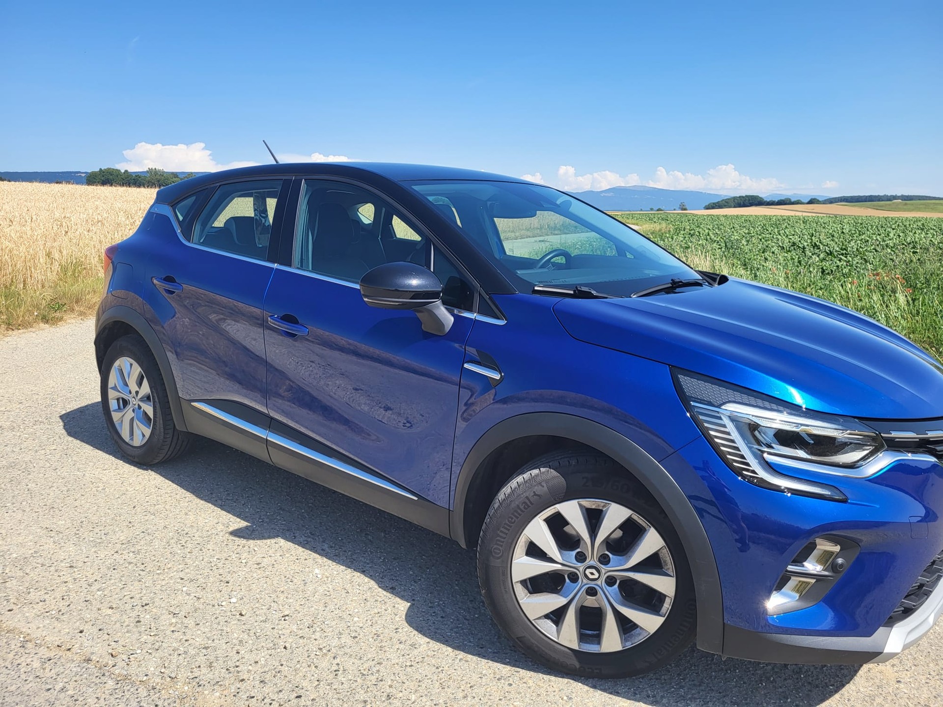 RENAULT Captur 1.3 TCe 140 Intens EDC-image-1