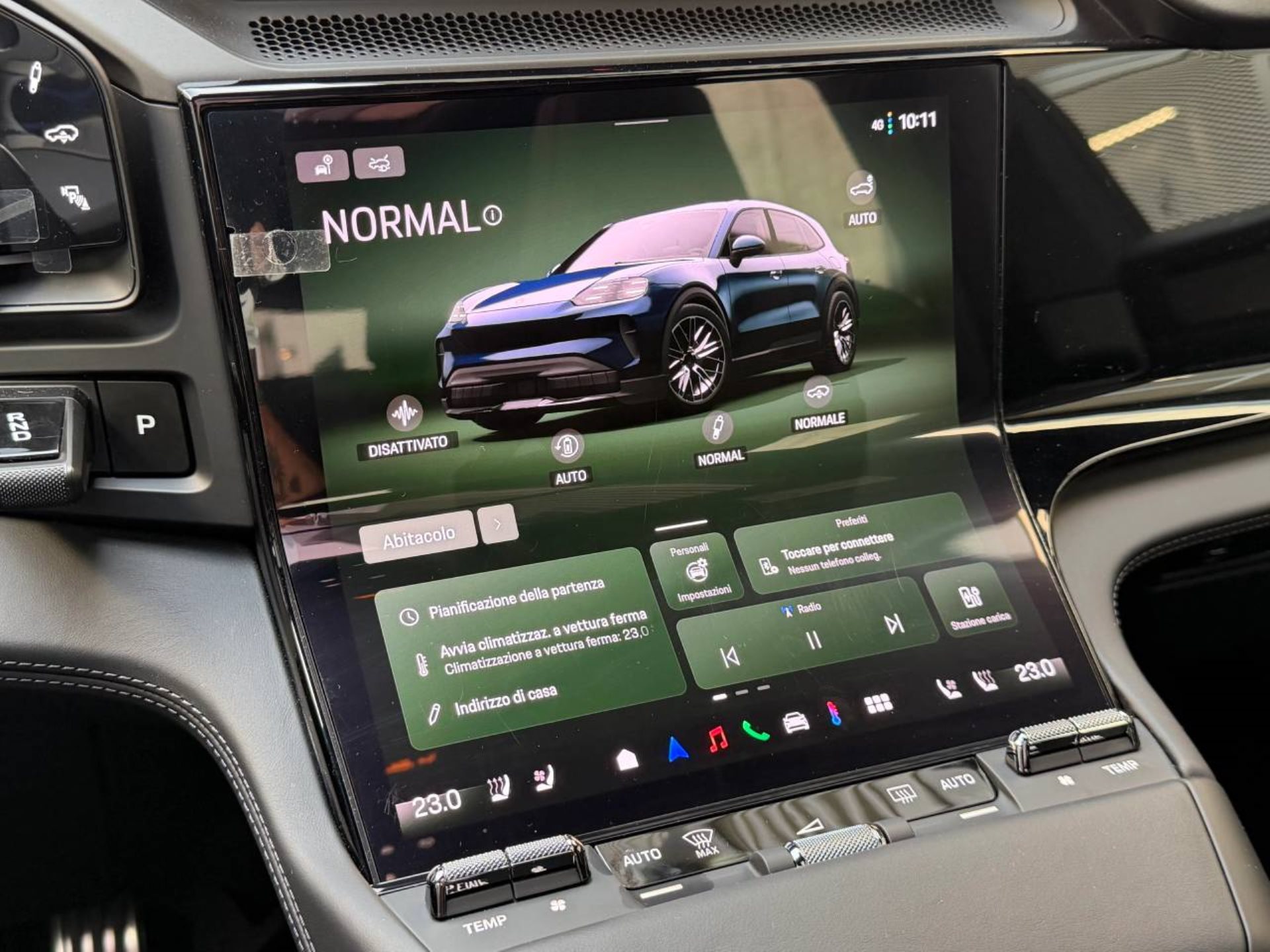 PORSCHE Cayenne Electric-image-21