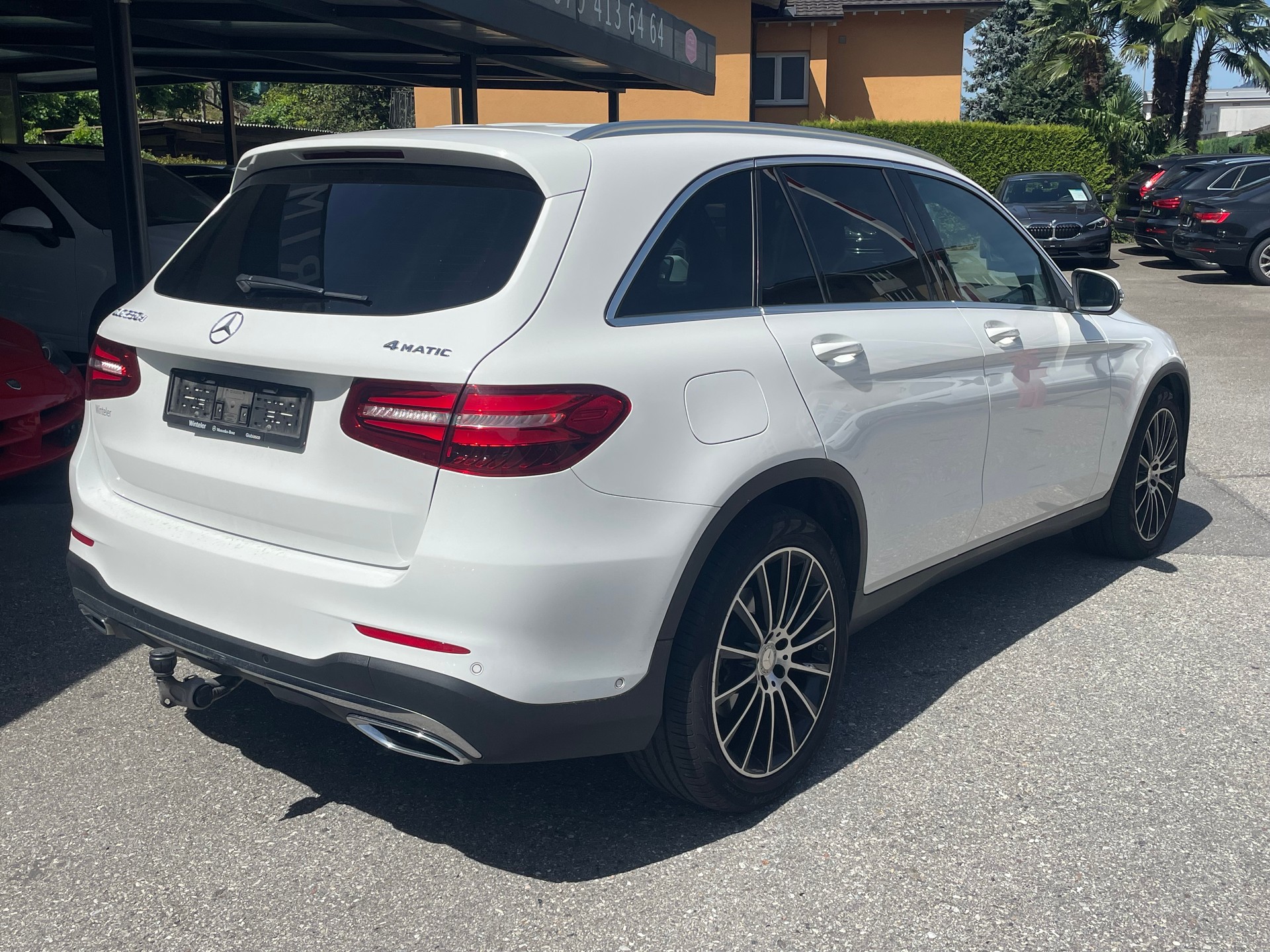 MERCEDES-BENZ GLC 250 d AMG Line 4Matic 9G-Tronic-image-10