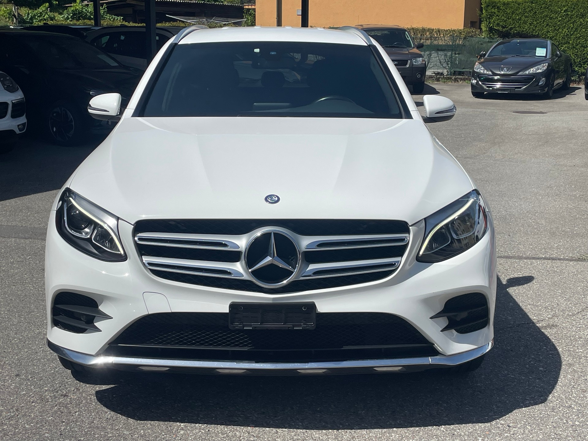 MERCEDES-BENZ GLC 250 d AMG Line 4Matic 9G-Tronic-image-0