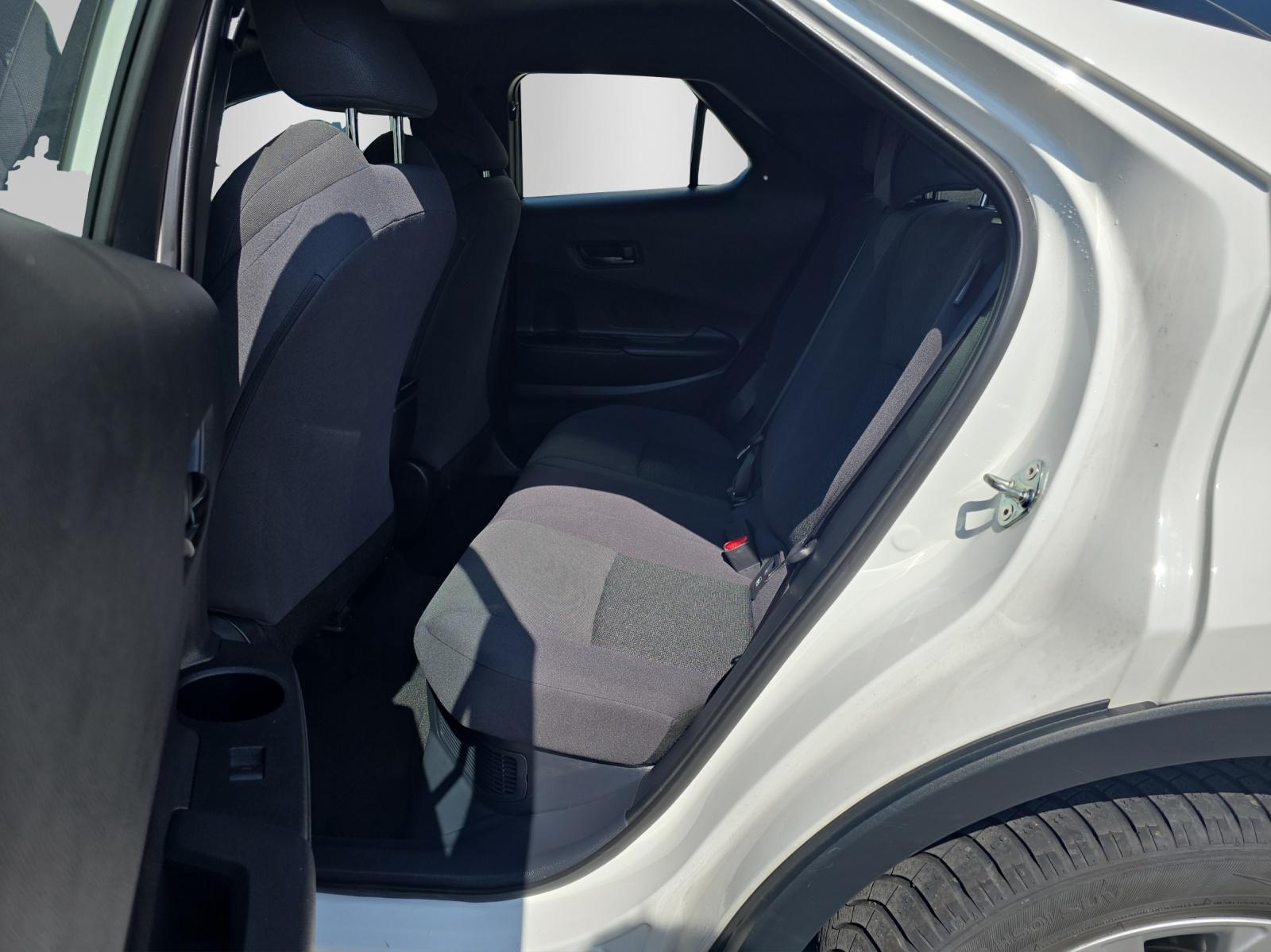TOYOTA C-HR 1.8 HEV Comfort-image-9