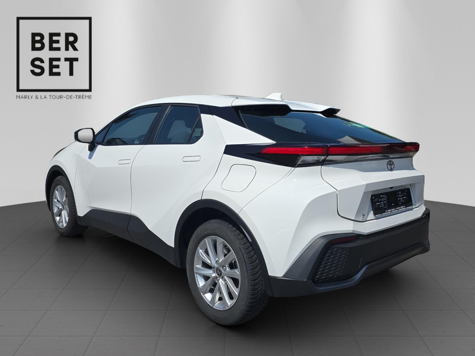 TOYOTA C-HR 1.8 HEV Comfort-image-2