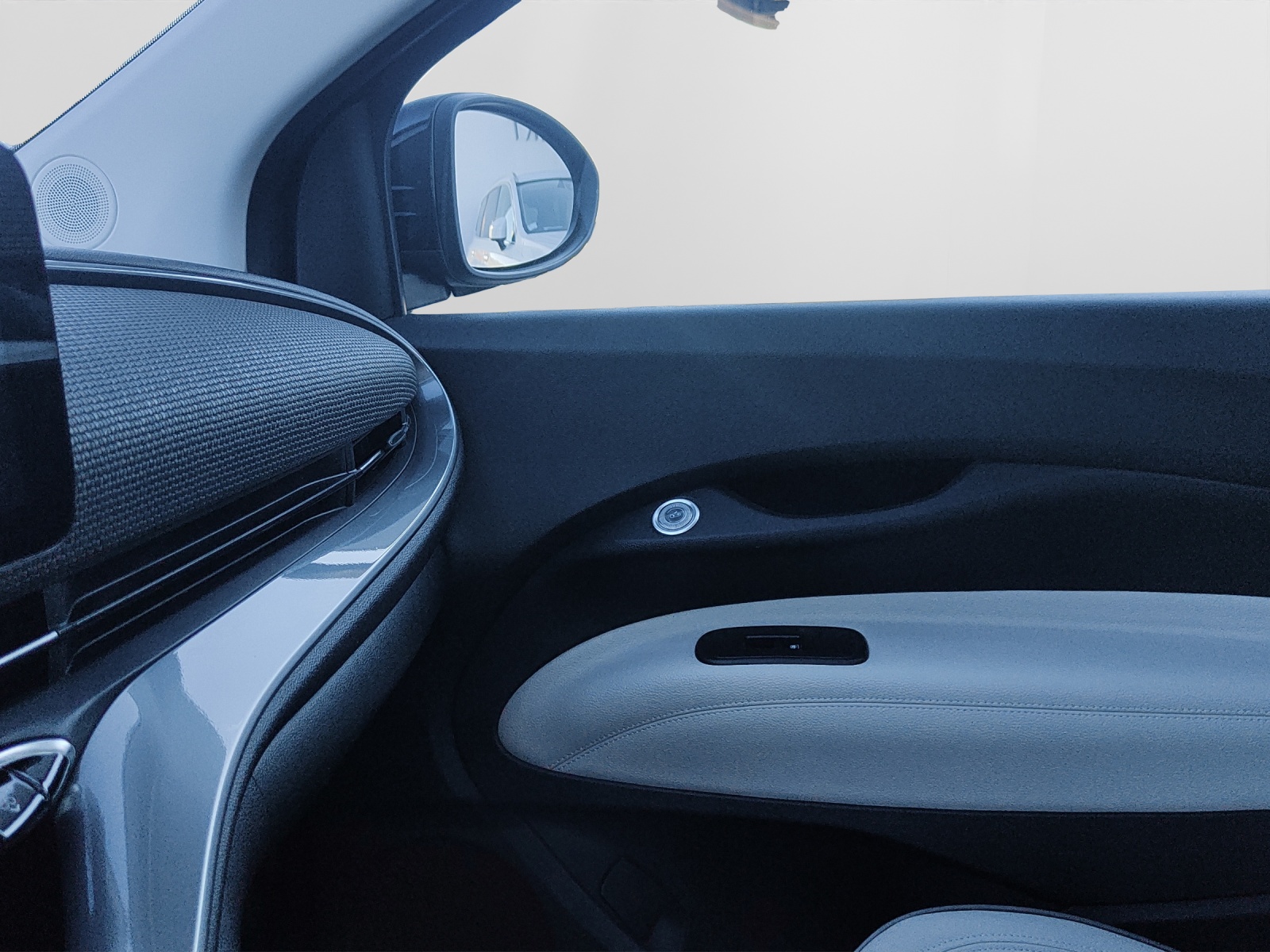 FIAT 500 La Prima-image-10