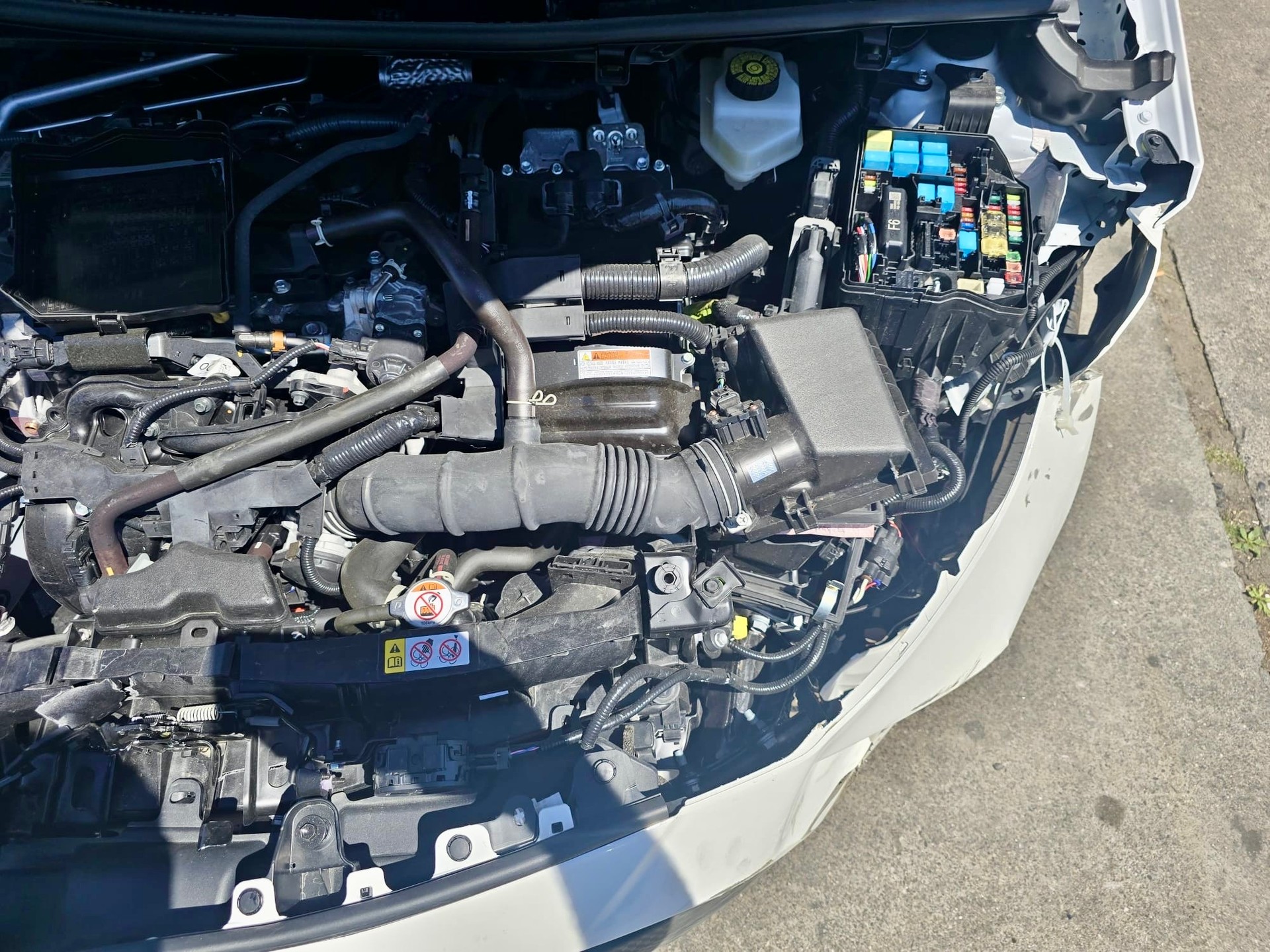 TOYOTA 1.5 VVT-i HSD Comfort-image-12
