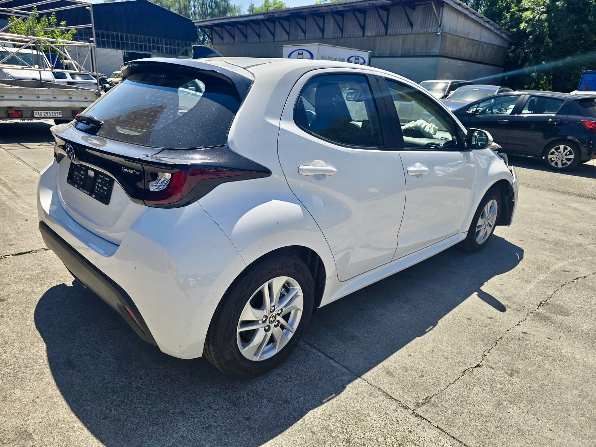 TOYOTA 1.5 VVT-i HSD Comfort-image-2
