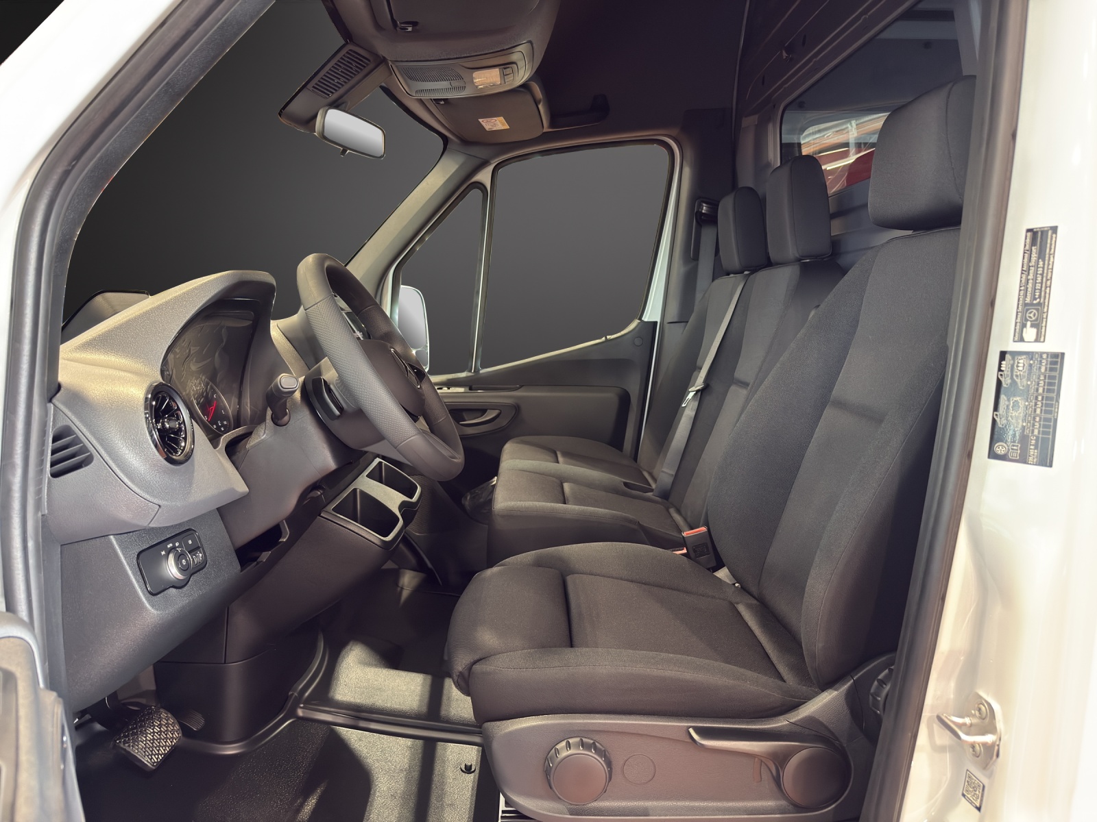 MERCEDES-BENZ Sprinter 317 CDI Standard 9G-TRONIC-image-6