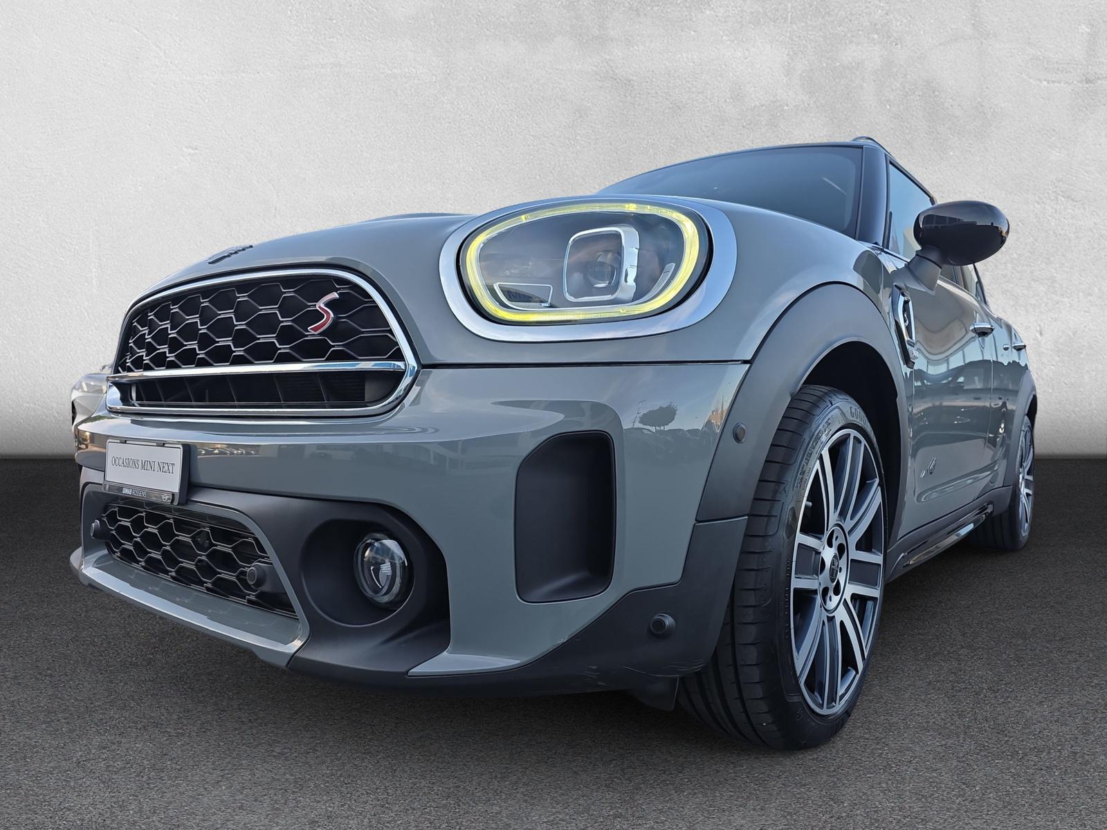 MINI Countryman S ALL4 F60 2.0i (CH)-image-8