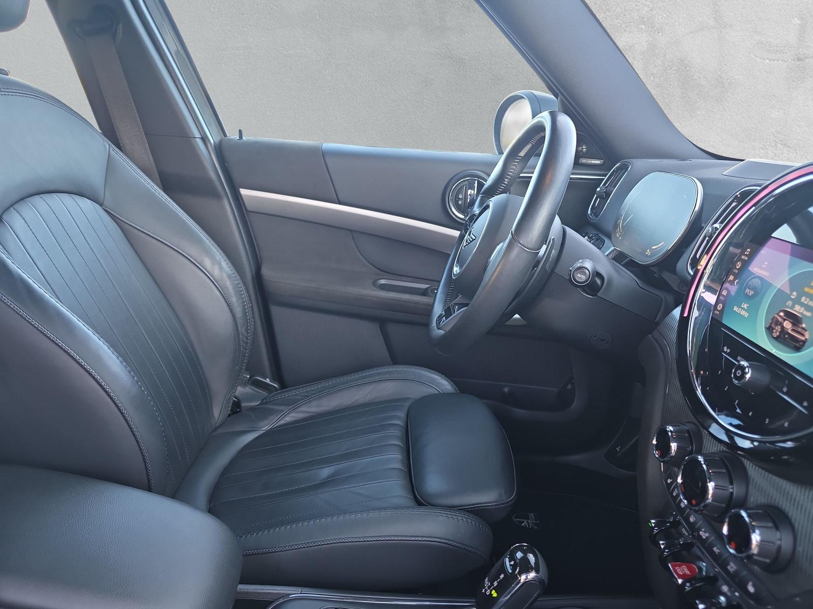 MINI Countryman S ALL4 F60 2.0i (CH)-image-13