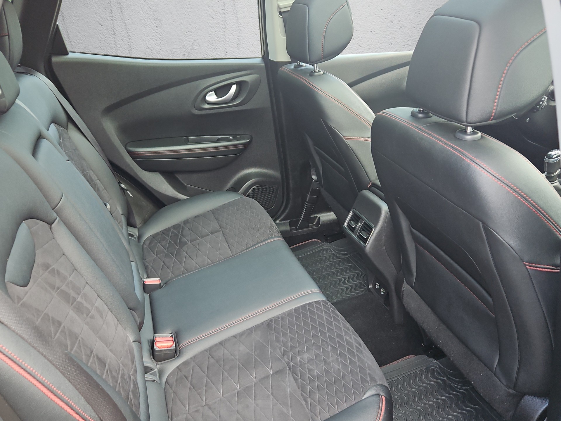 RENAULT Kadjar 1.7 Black dCi Business-image-19