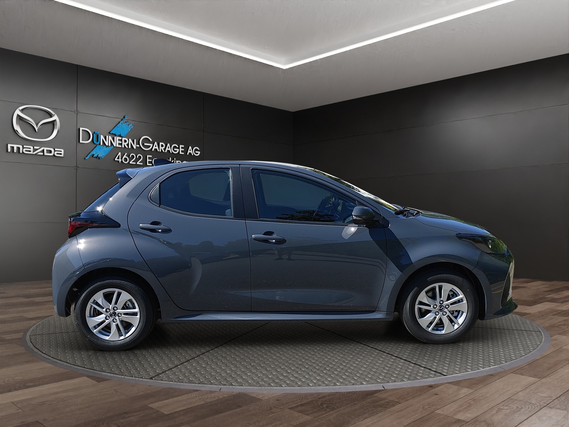 MAZDA 2 Hybrid Centre-line-image-3