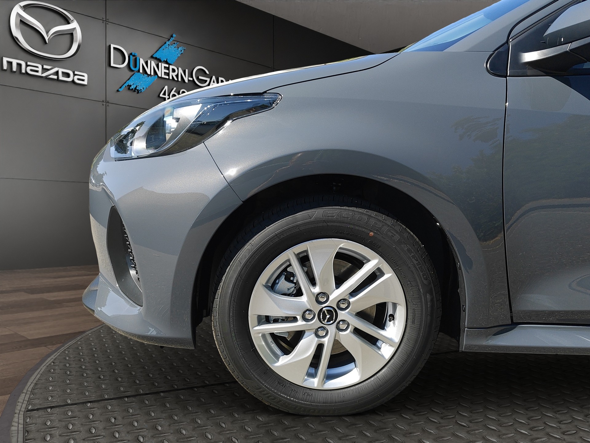 MAZDA 2 Hybrid Centre-line-image-6