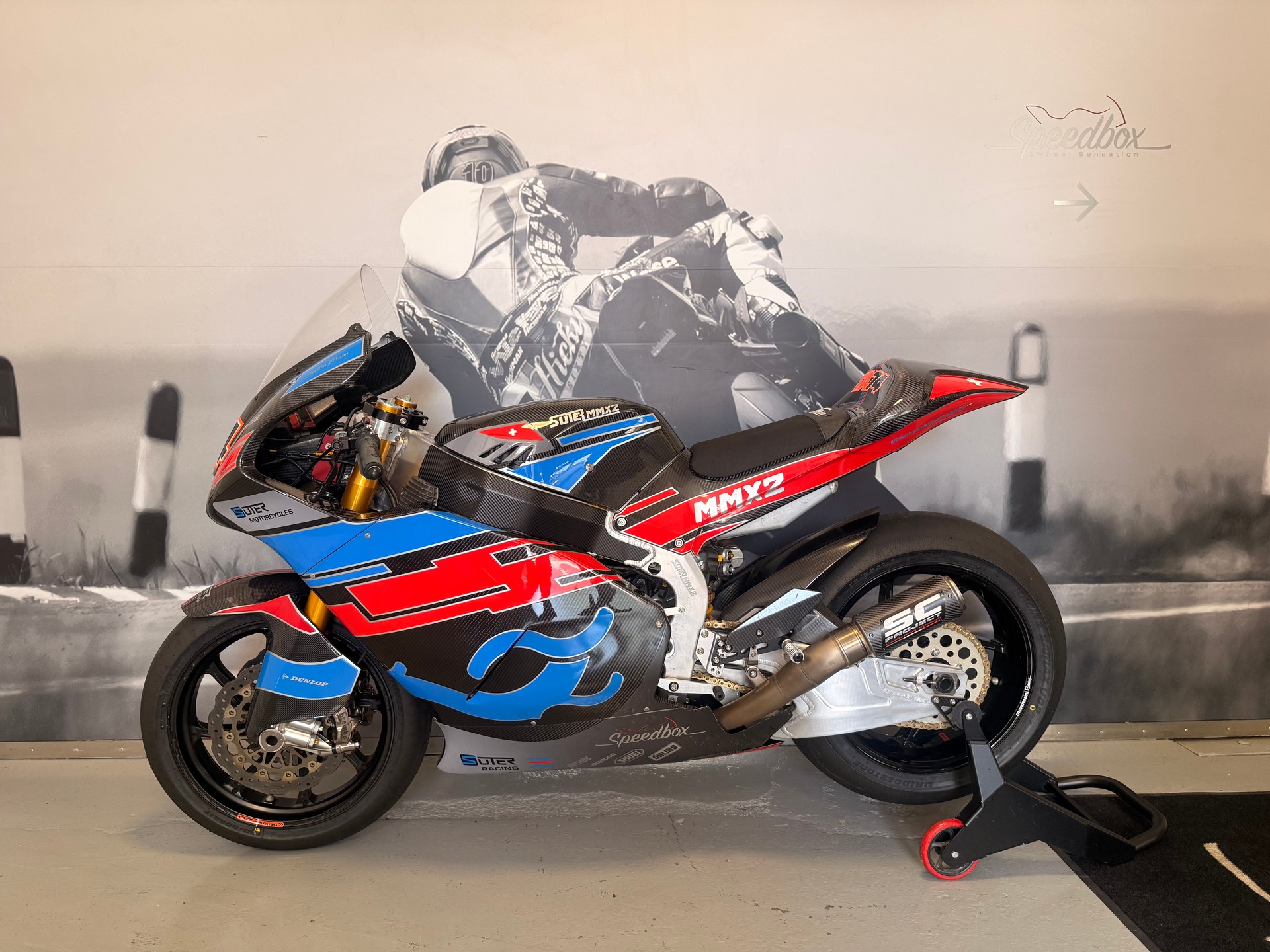 SUTER MMX2 Moto2