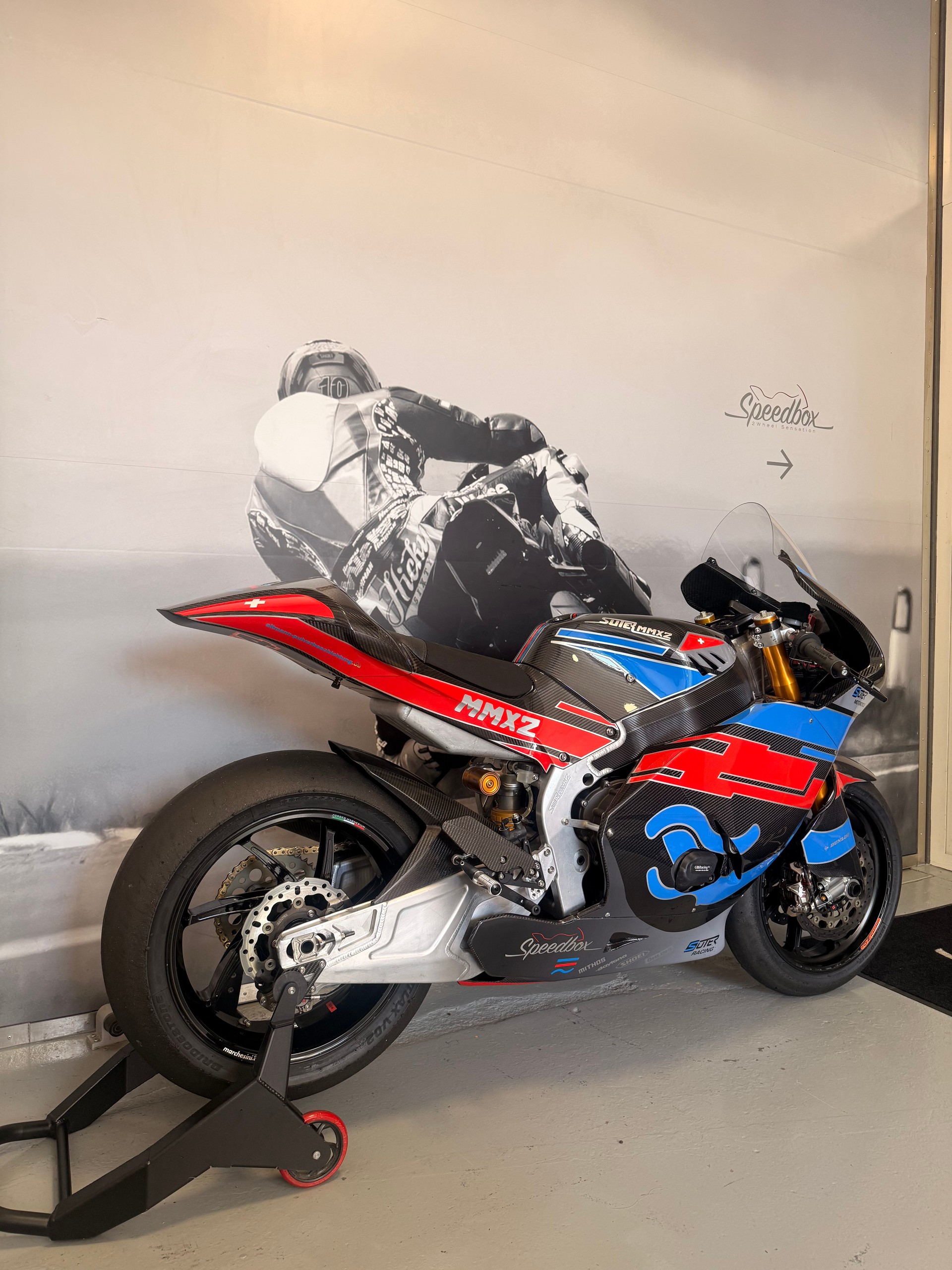 SUTER MMX2 Moto2-image-5
