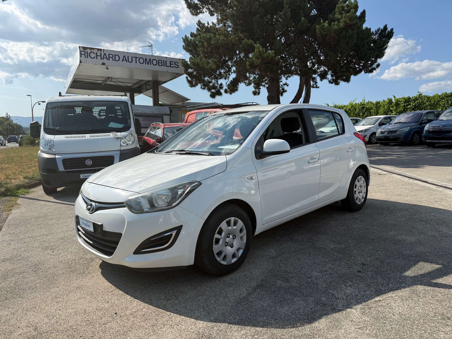 HYUNDAI i20 1.2 Comfort-image-3