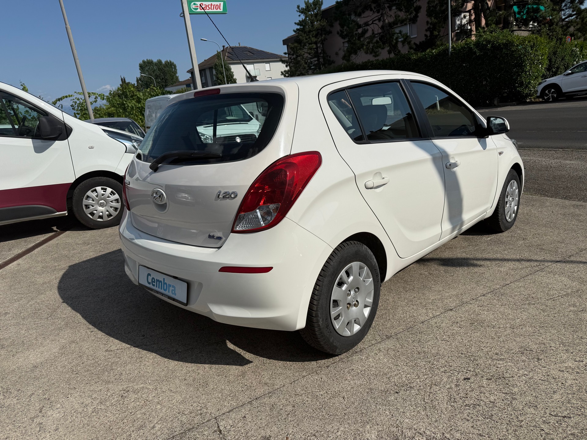 HYUNDAI i20 1.2 Comfort-image-8